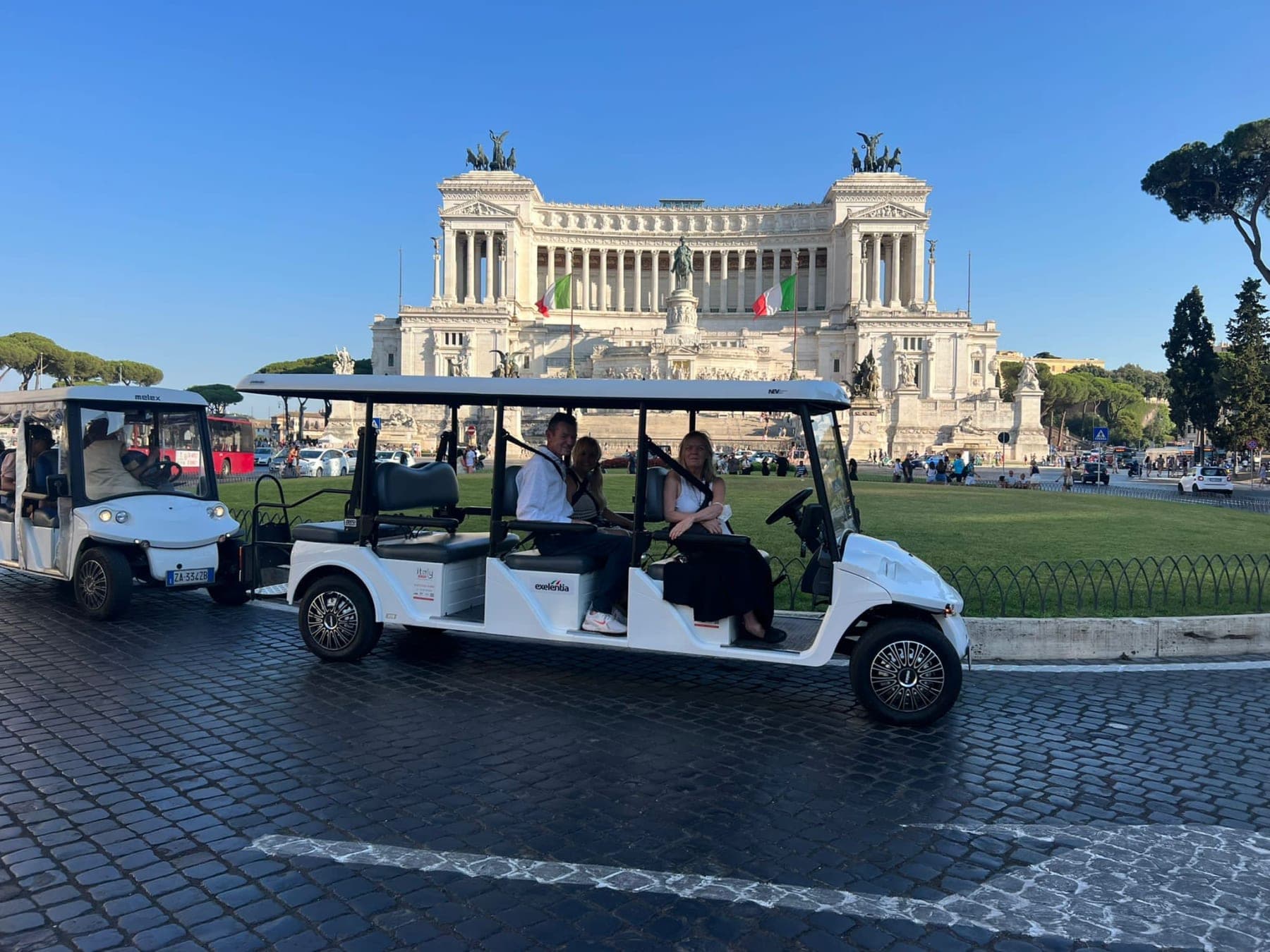 Rome Evening Golf Cart Tour & Knights of Malta Keyhole Experience With Aperitivo visual 2