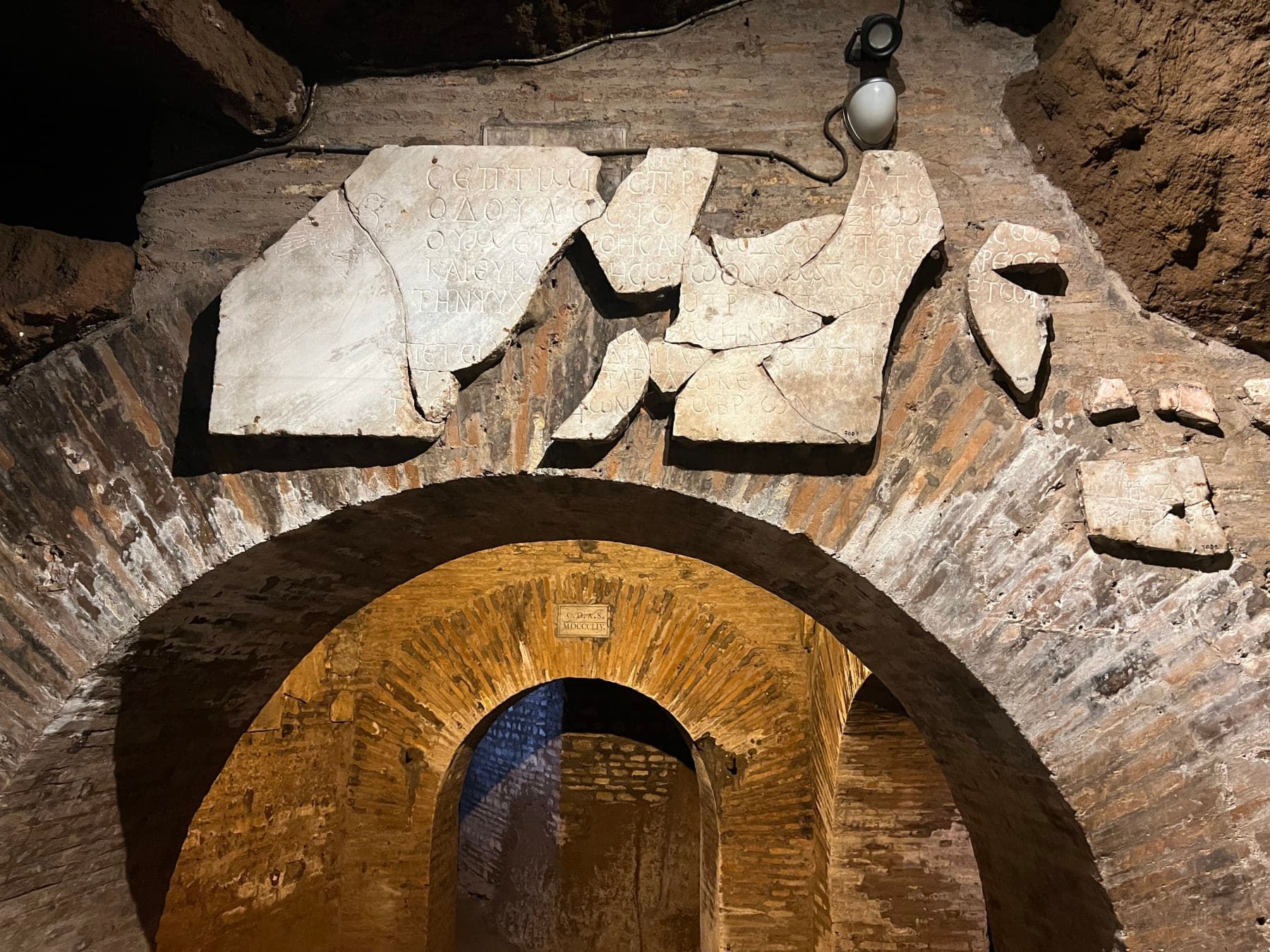 Private golf cart tour: Catacombs and Hidden Gems of Rome visual 1