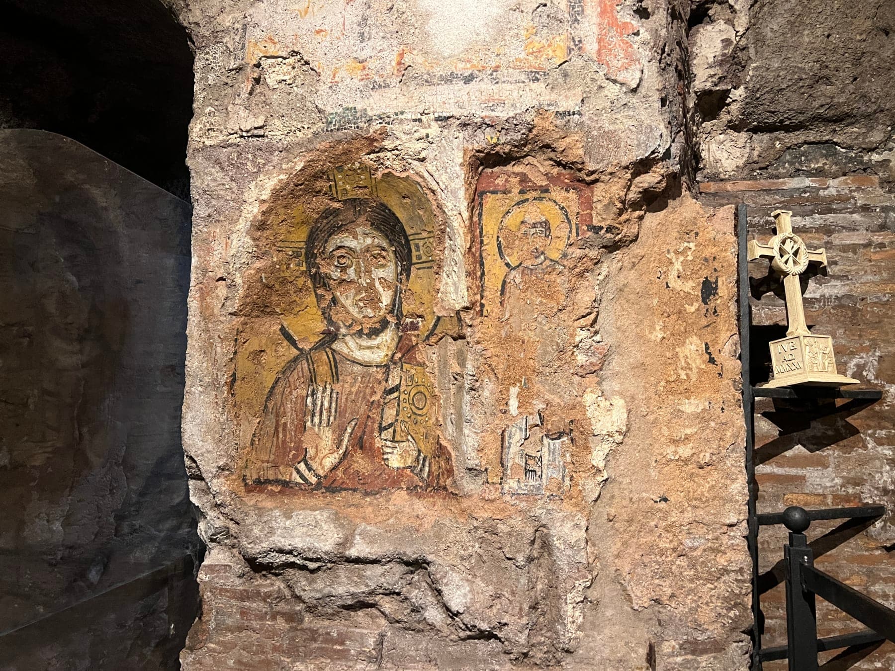 Private golf cart tour: Catacombs and Hidden Gems of Rome visual 2