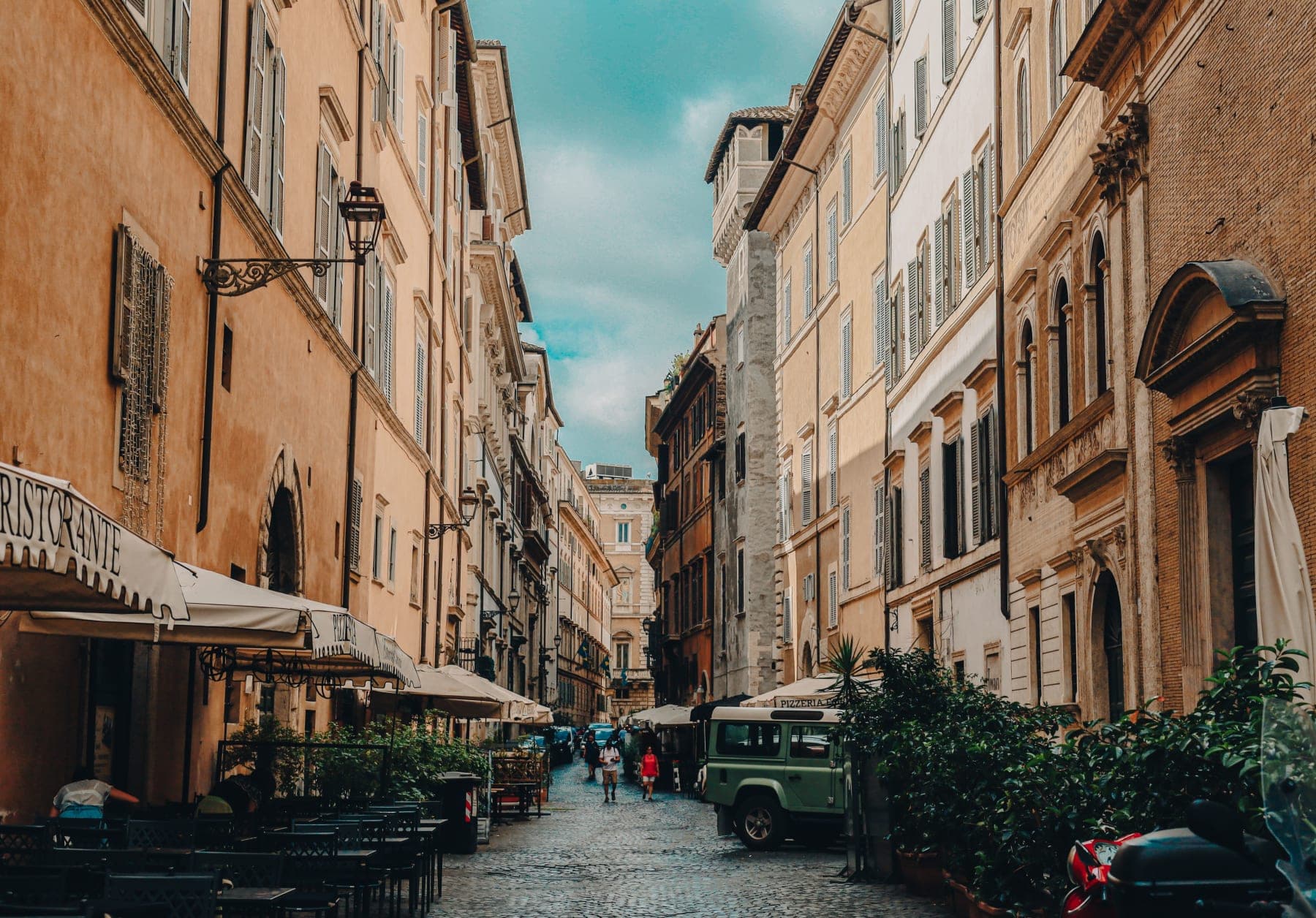 La Dolce Vita: Rome by Golf Cart with Aperitivo in Trastevere visual 4
